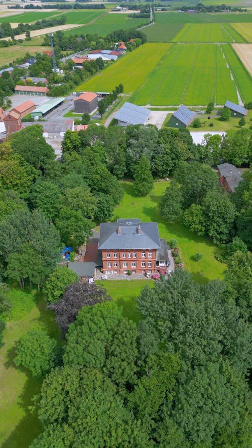 WesselburenHaus Im Parkアパートメント エクステリア 写真