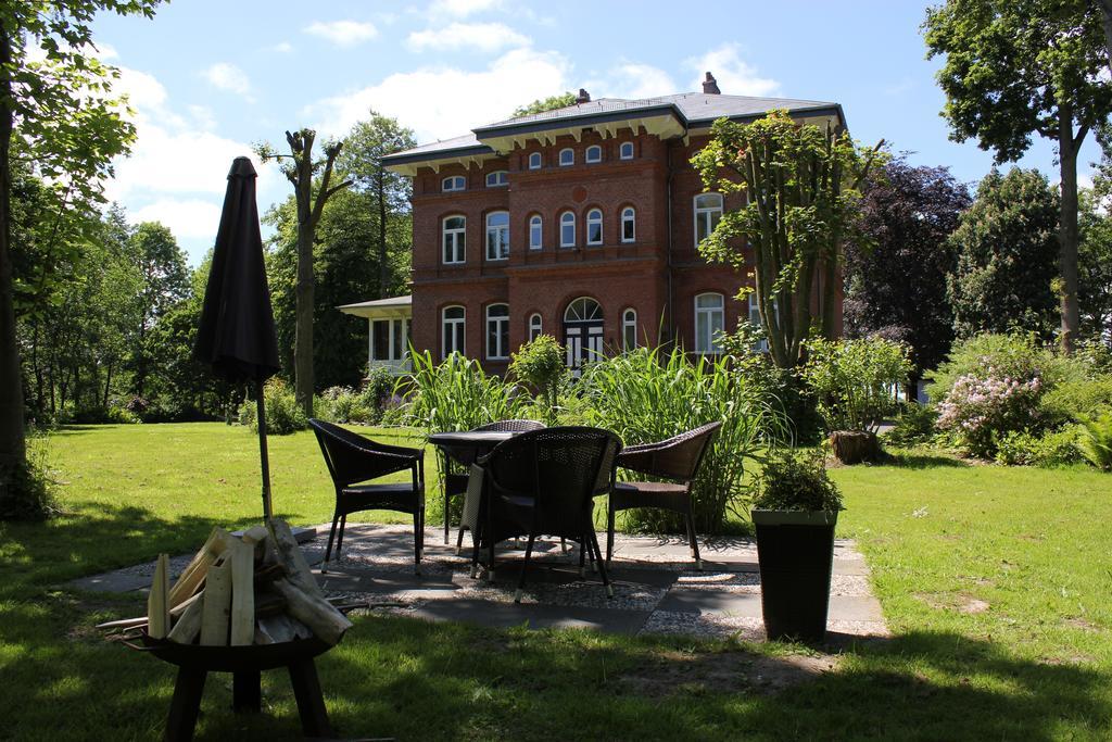 WesselburenHaus Im Parkアパートメント エクステリア 写真